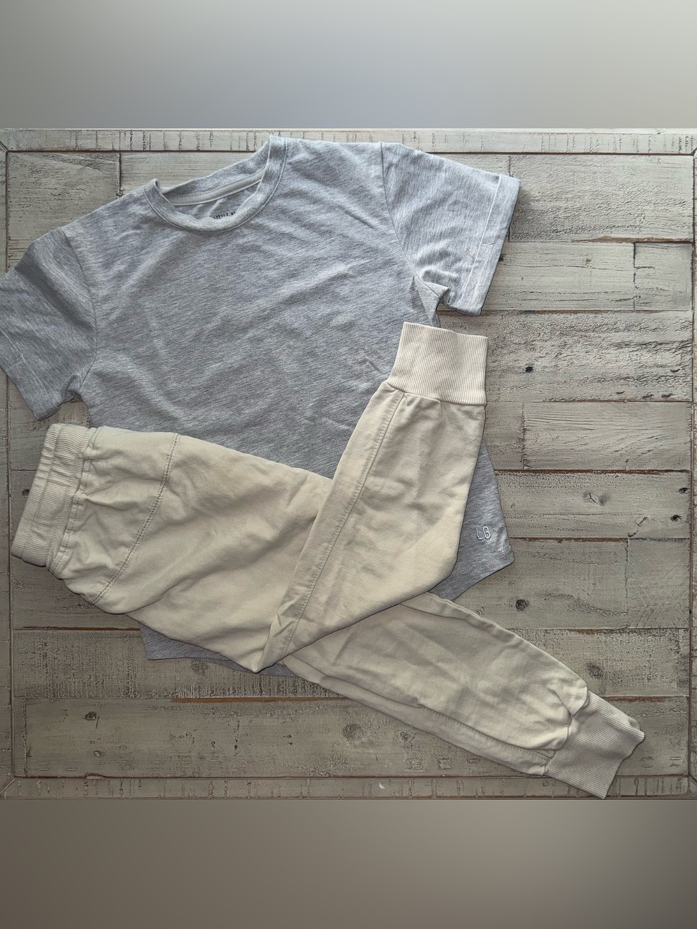 Little Bipsy 4-5 years joggers & core T shirt both EUC